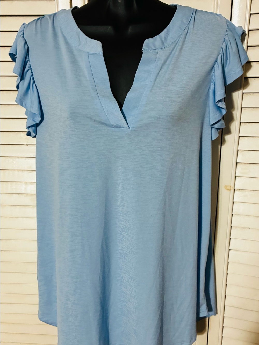 Women's Soft Ruffle Sleeve V-Notch Top in Light Blue